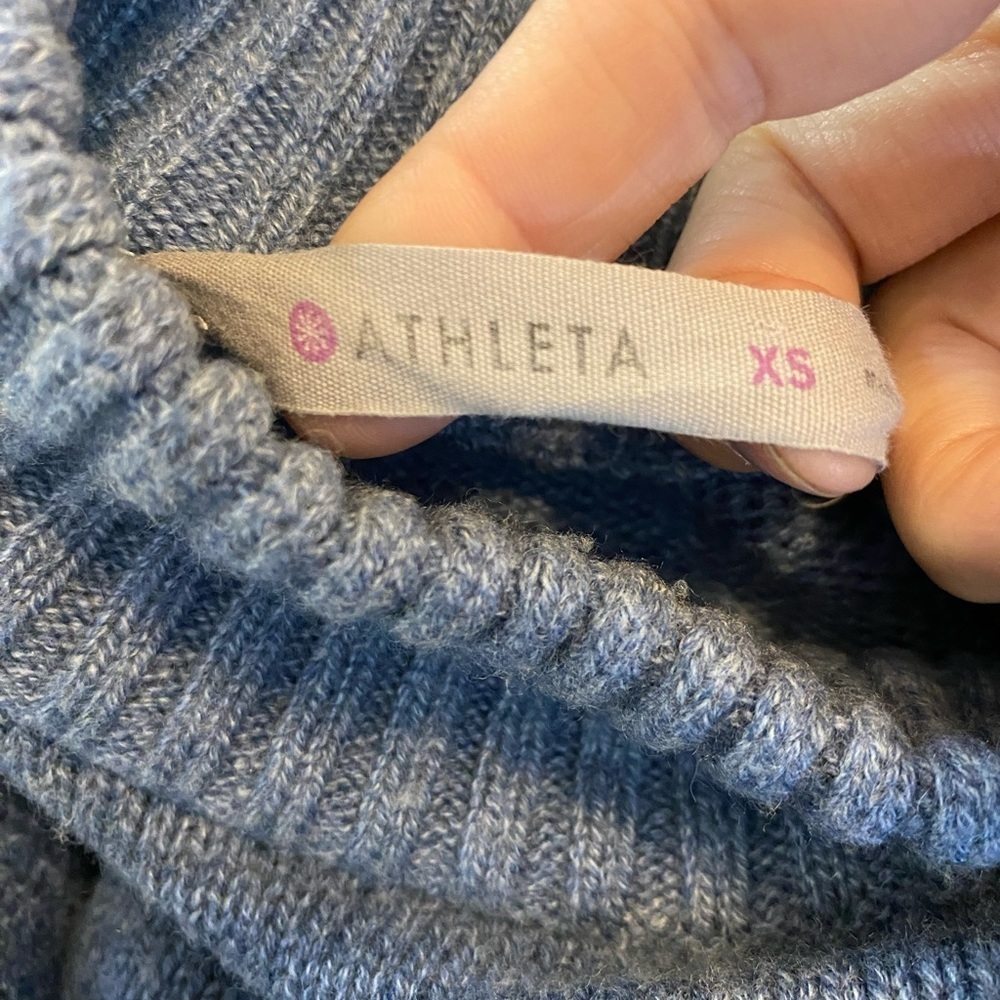 Blue Gradient Women's Sweater - Picture 3 of 7